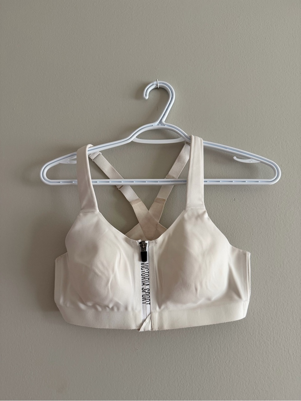 Victoria's Secret Cream Front-Zip High Support Sports Bra